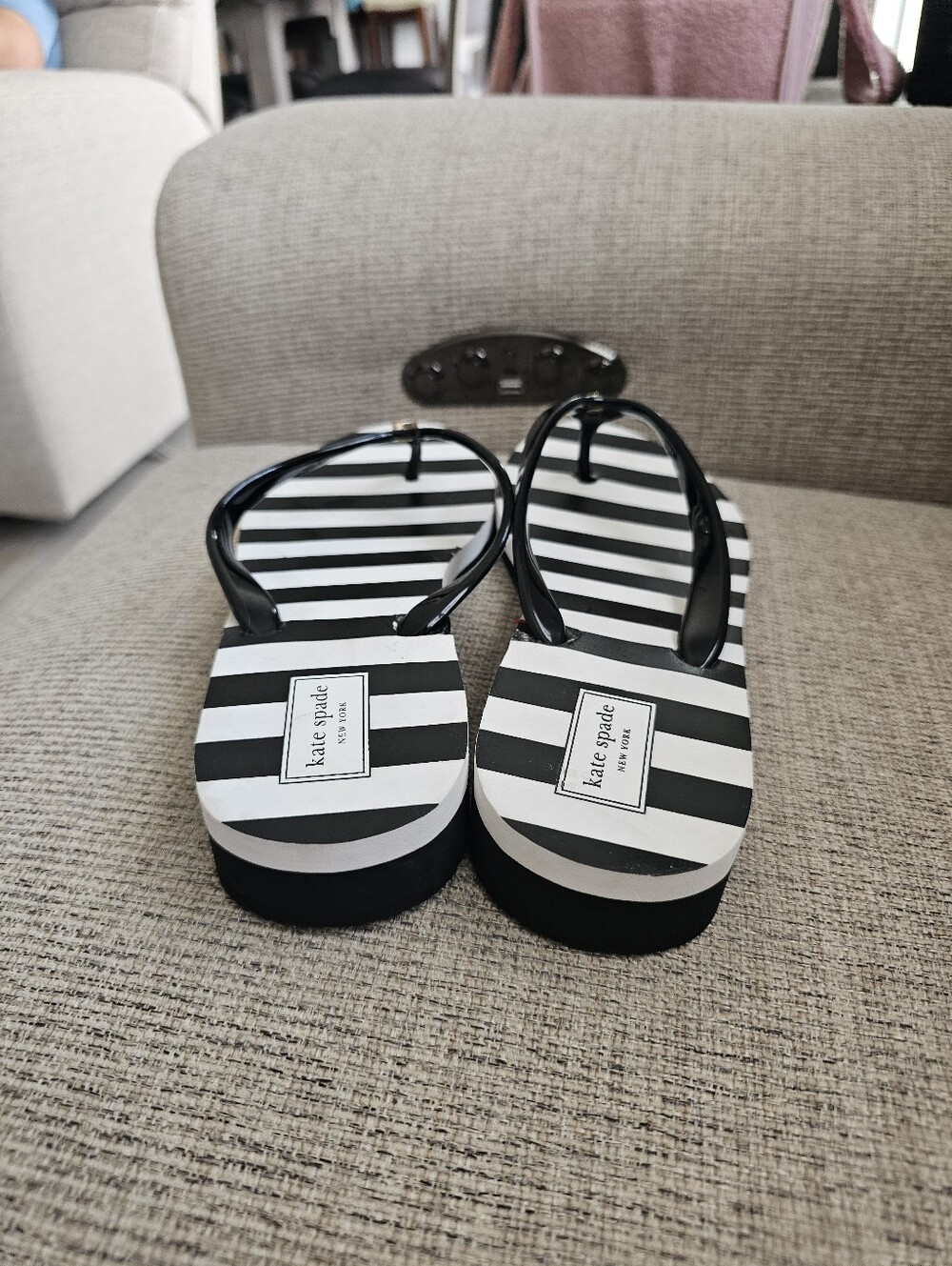 Kate Spade Mini Wedge Flip Flops - Picture 5 of 9